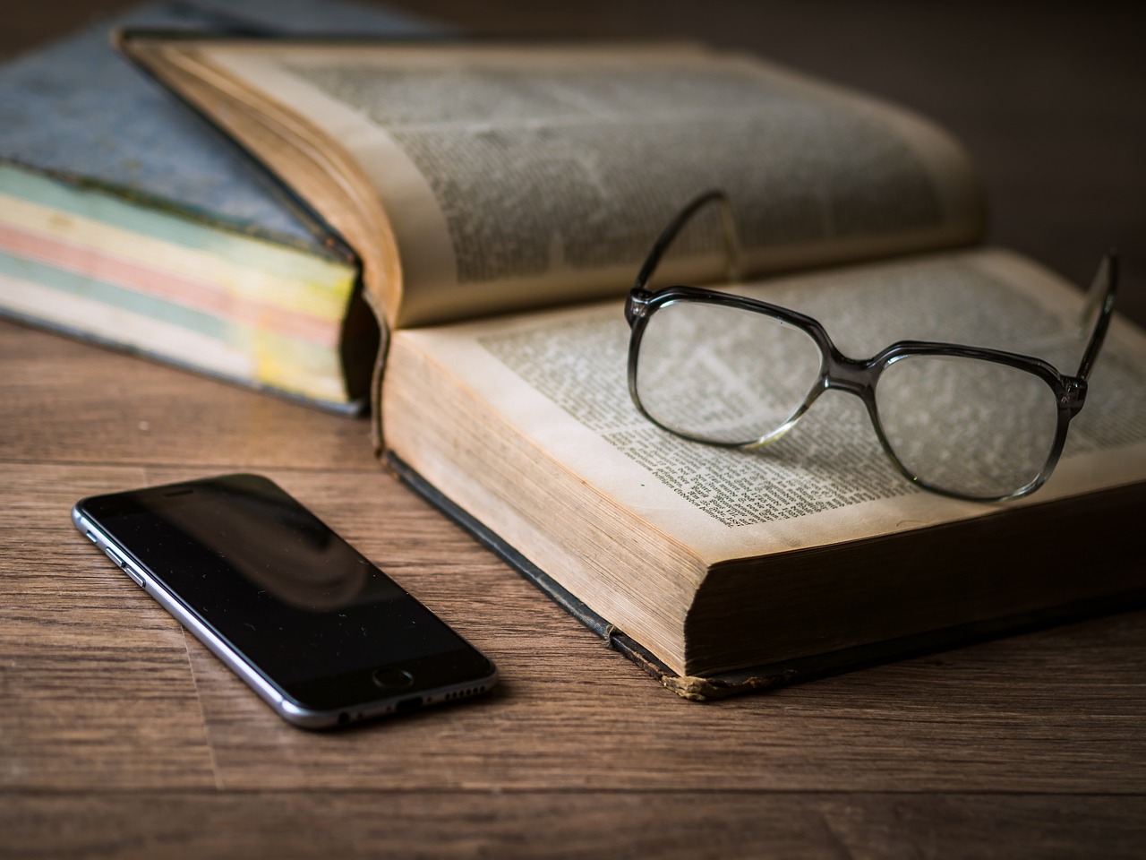 Understanding the Risks of Mobile Banking